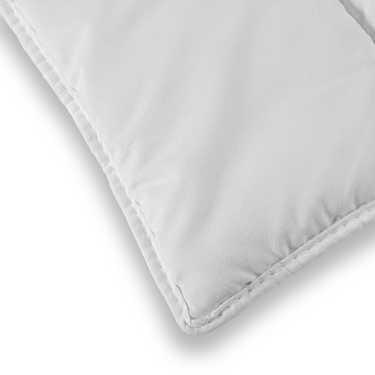 135 x 200 cm microfiber all-season quilt, filling weight: approx. 700 g, extra light