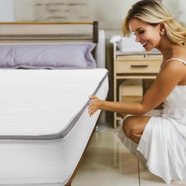 7 Zonen ergonomische Taschenfederkernmatratze Sleezzz Diamond T1000 180 x 200 cm, Höhe 23 cm, Härtegrad H2/H3, 1000 Federn/2m² + 2 x CloudComfort Basic Mikrofaser Bettset 135 x 200 cm + 80 x 80 cm