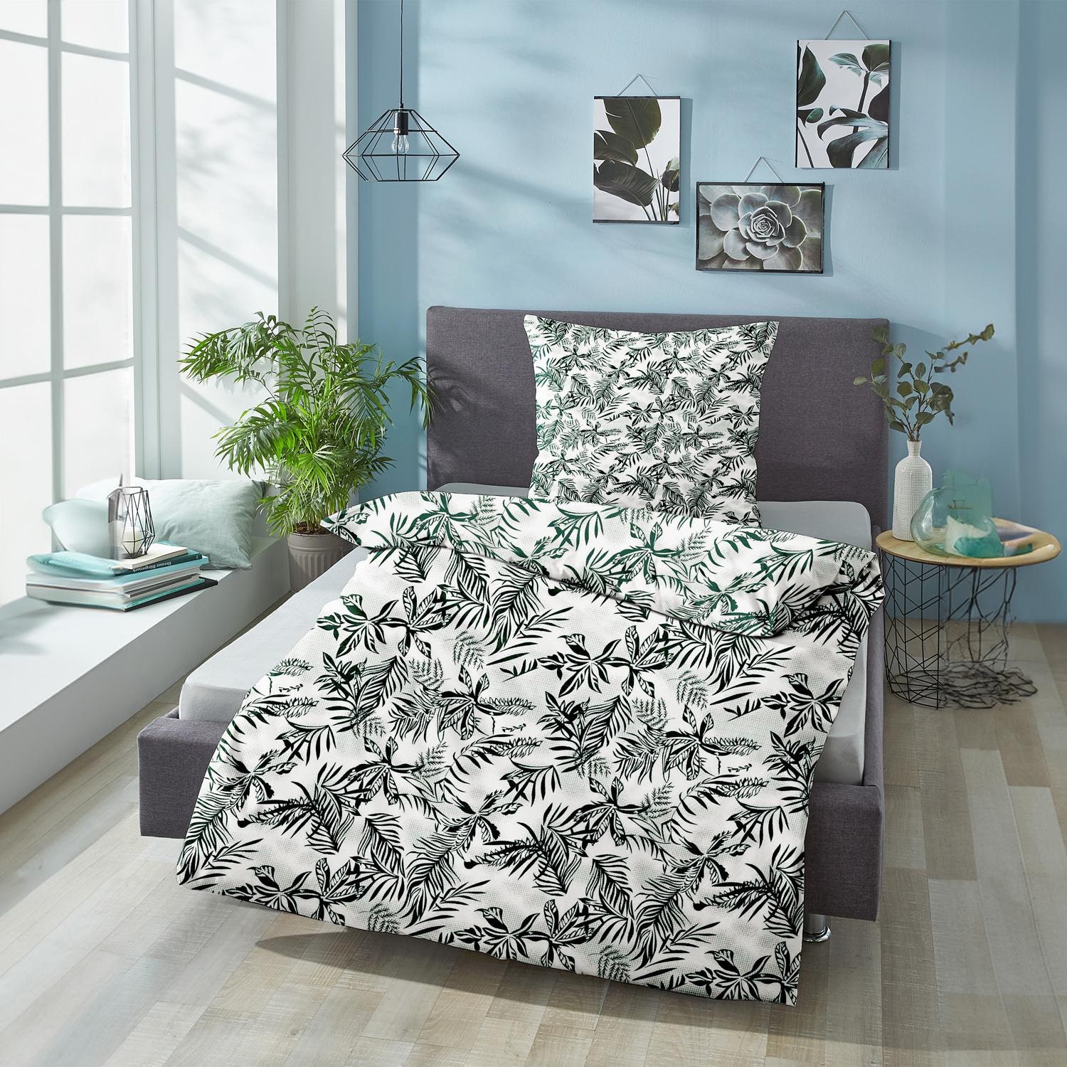 Double pack CloudComfort Basic microfiber bed linen green leaves 135 x 200 + 80 x 80 cm