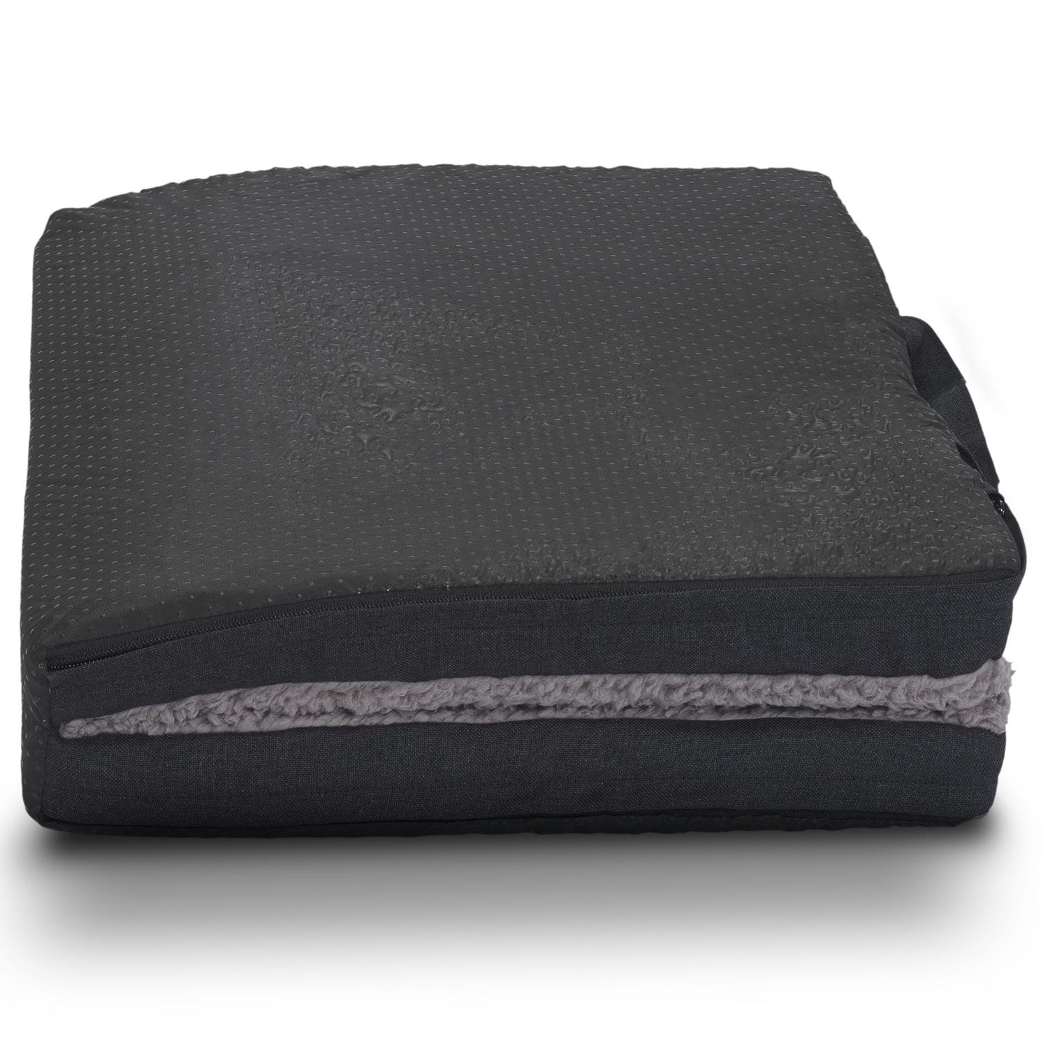 Pārvalks tuvplānā – Petzzz ergonomisks salokāms matracis suņiem Diva L 100 x 70 x 5 cm