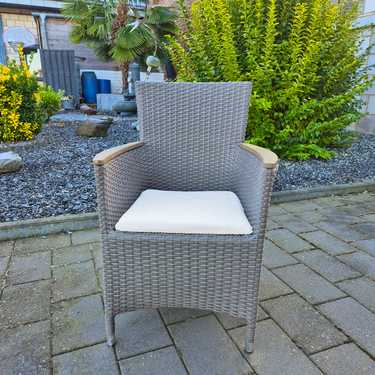 Chair cushion 37 x 37 cm with retaining straps white