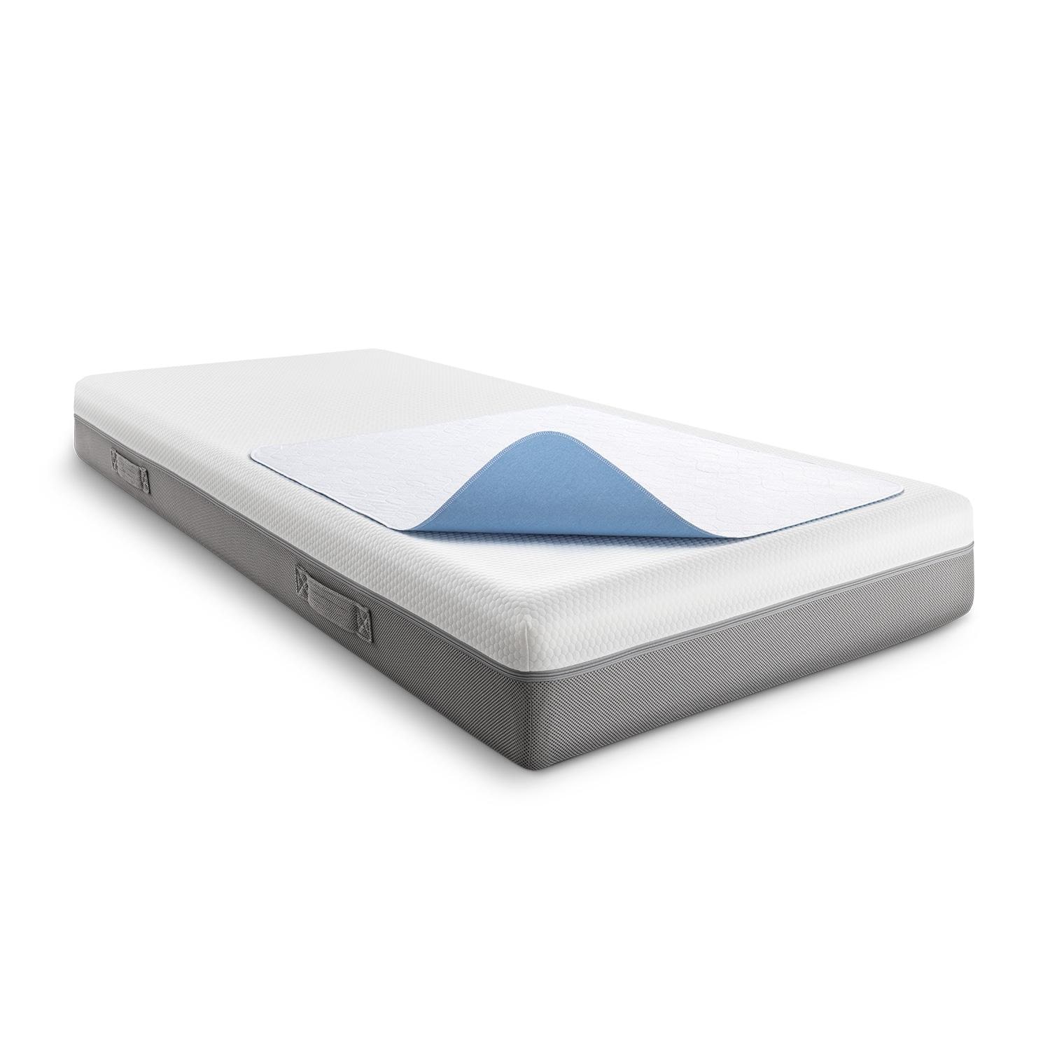Sleezzz Vital waterproof absorbent fleece mattress topper, 75 x 90 cm, to protect the mattress in a 4-pack