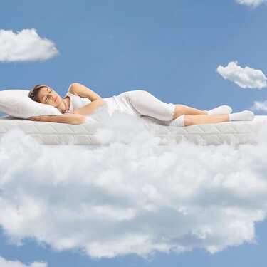 7-зонний ергономічний пружинний матрац Sleezzz Diamond T1000 90 x 200 см, висота 23 см, рівень жорсткості H2/H3, 1000 пружин/2 м² + наматрацник / наматрацник 90 x 200 см