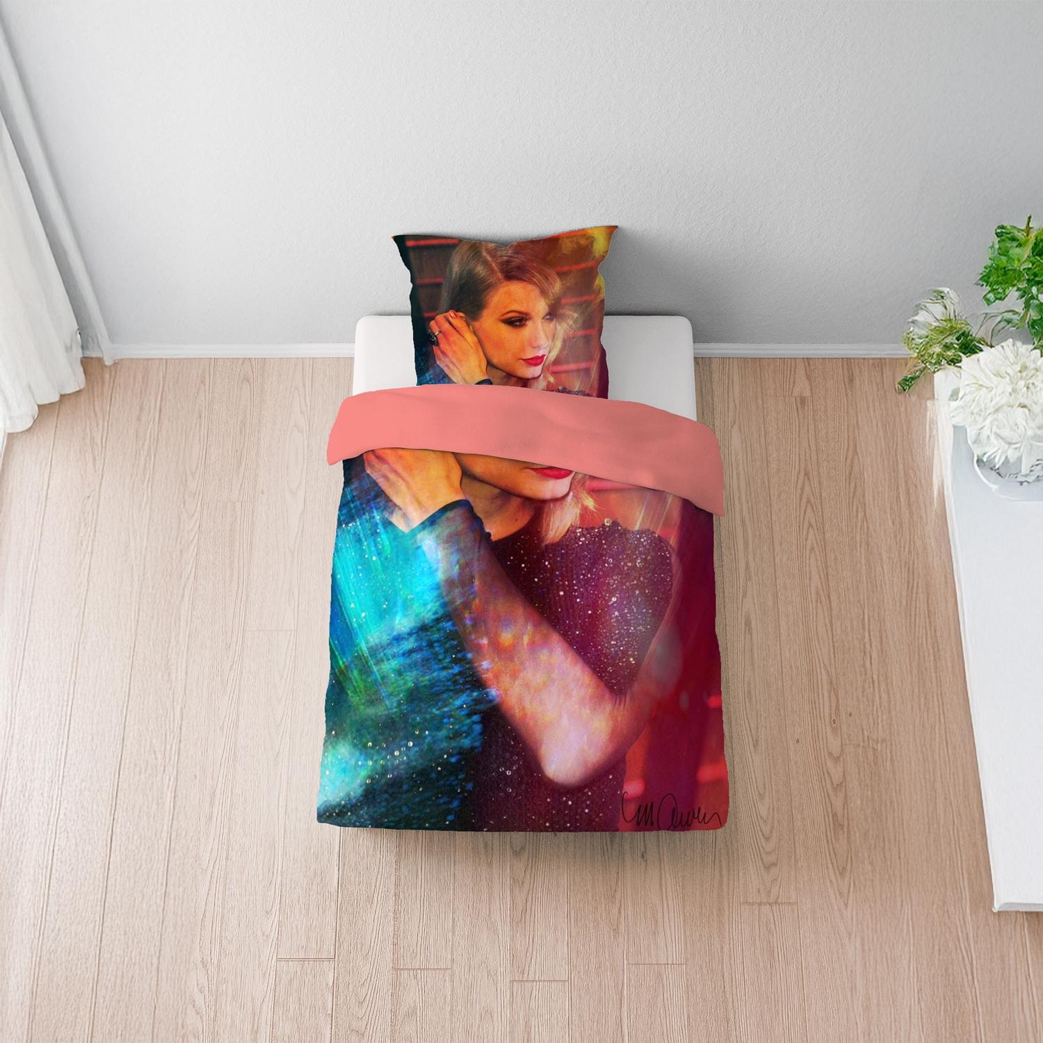 Castell biancheria da letto reversibile in microfibra Taylor Swift di Sid Maurer 155 x 220 + 80 x 80 cm