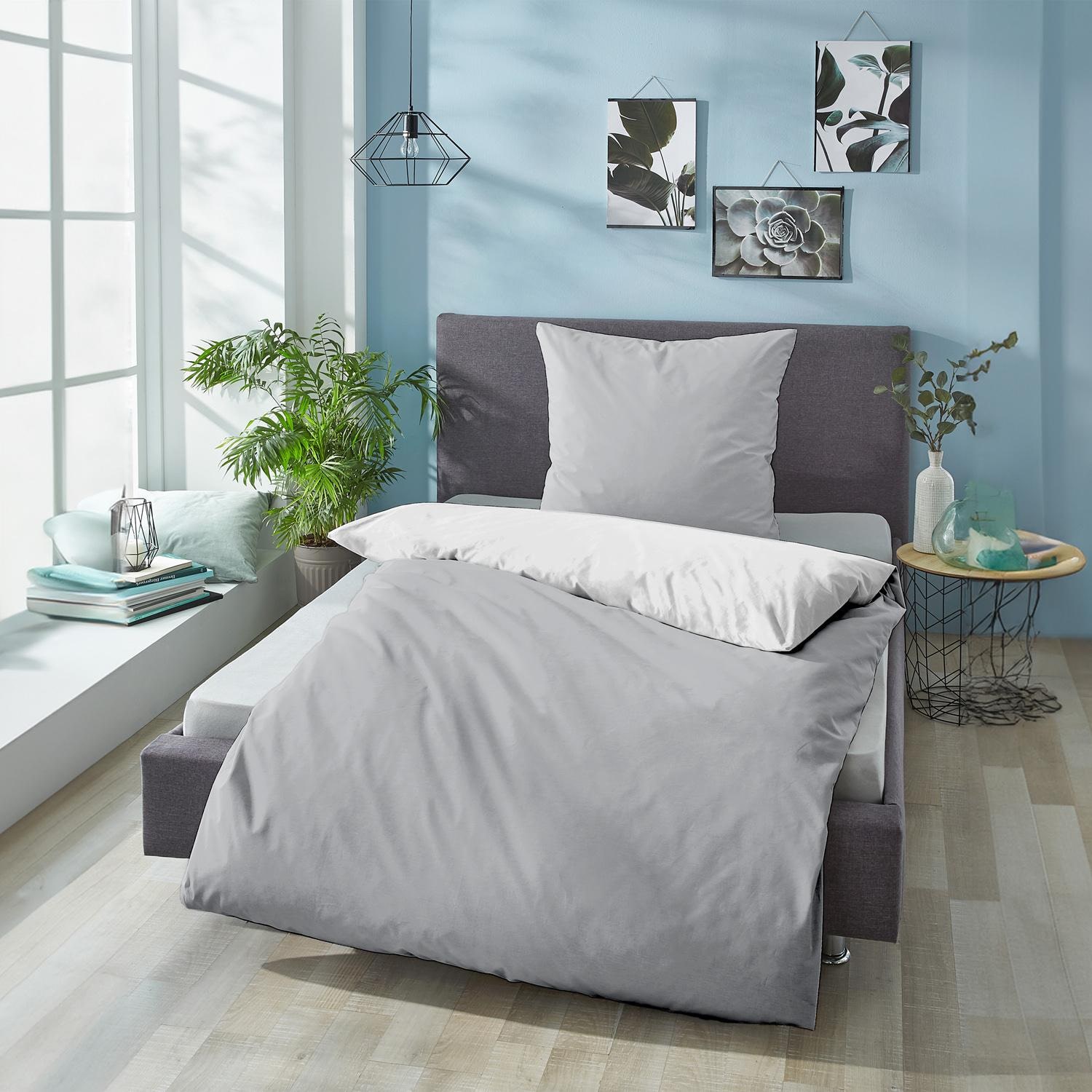 Double pack Sleezzz® Renforcé reversible bed linen light gray/white 135 x 200 + 80 x 80 cm