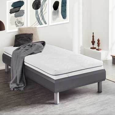 7 bölgeli viskoelastik yatak Sleezzz Smart 120 x 200 cm, yükseklik 18 cm, sertlik seviyesi H3, havalı hafızalı sünger