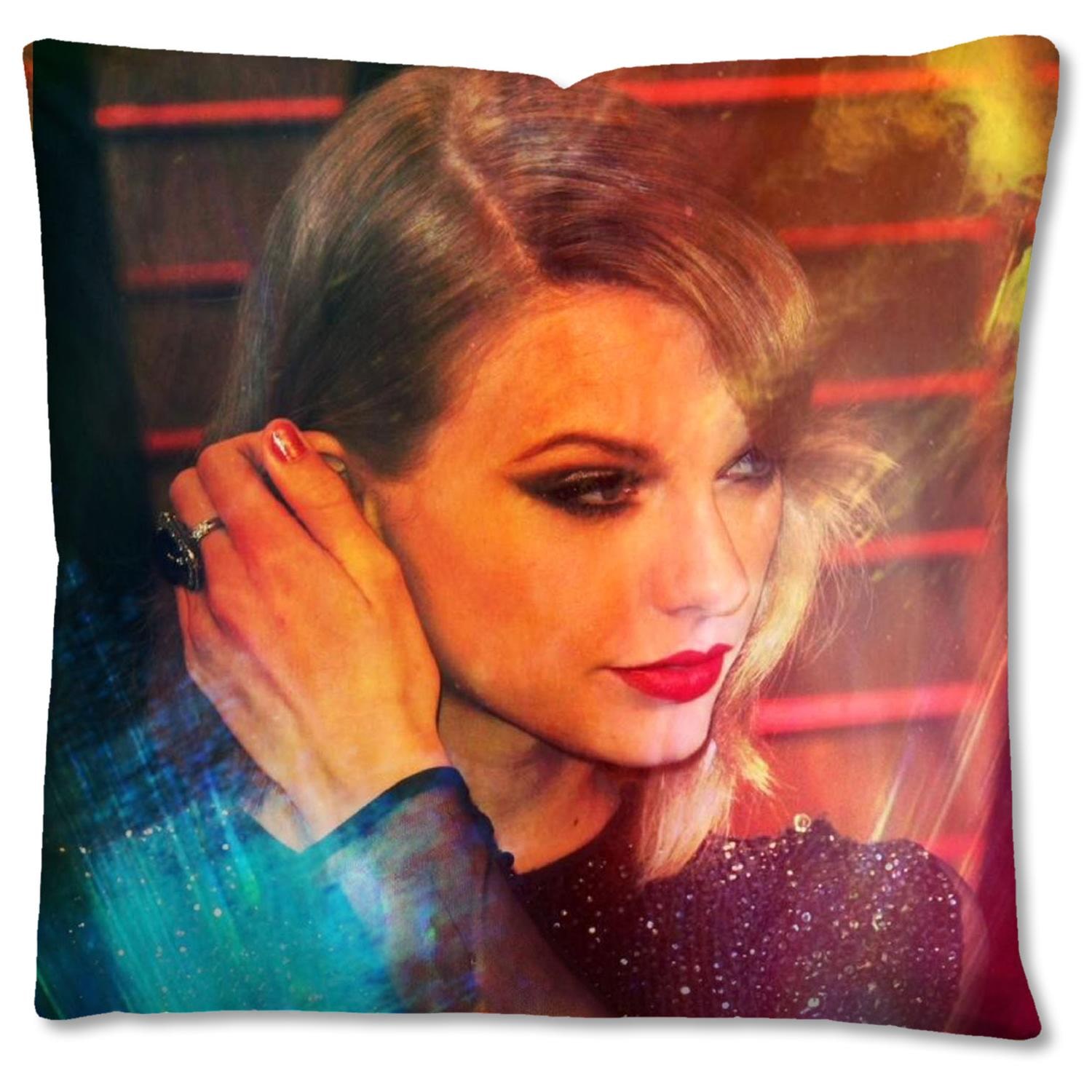 Castell biancheria da letto reversibile in microfibra Taylor Swift di Sid Maurer 155 x 220 + 80 x 80 cm
